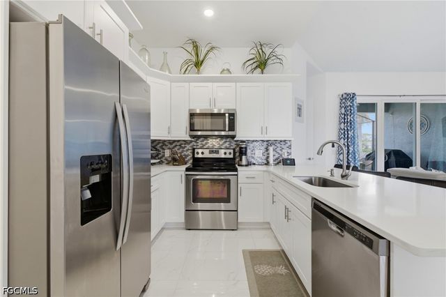 1344 NW 13th PL, Cape Coral, FL 33993