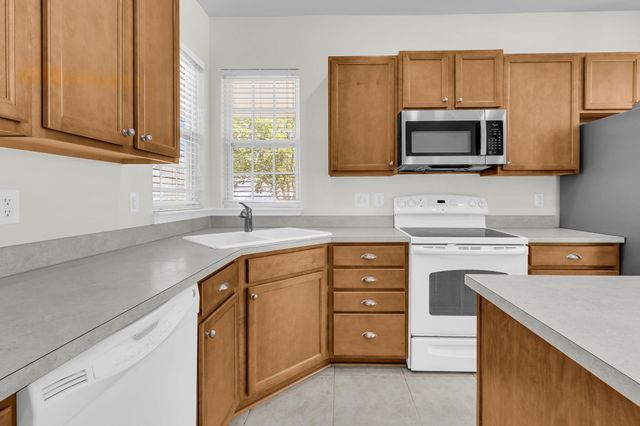 168 Sea Lavender Lane, Summerville, SC 29486