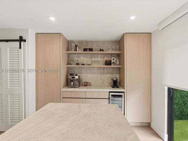 10253 SW 77th Ct, Miami, FL 33156
