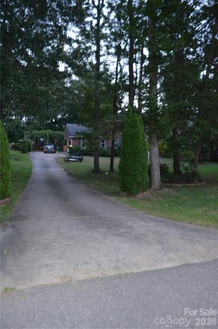 5020 Scaleybark Court, Indian Trail, NC 28079