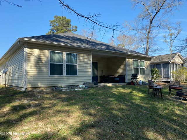 2184 Bayside Street SW, Supply, NC 28462