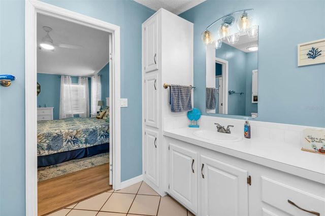 5601 DUNCAN ROAD 204, Punta Gorda, FL 33982