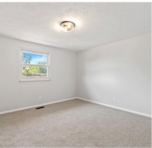 1226 Woodbrook Circle W, 144, Columbus, OH 43223