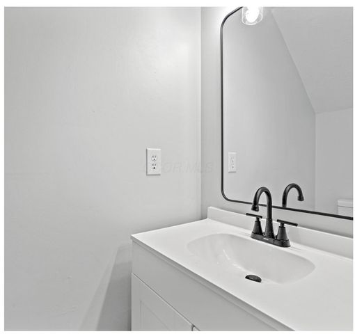 1226 Woodbrook Circle W, 144, Columbus, OH 43223