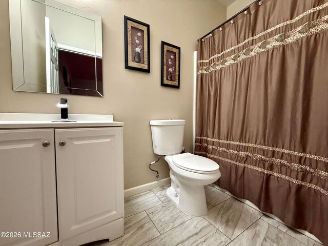 6245 S Dunton Avenue, Tucson, AZ 85706
