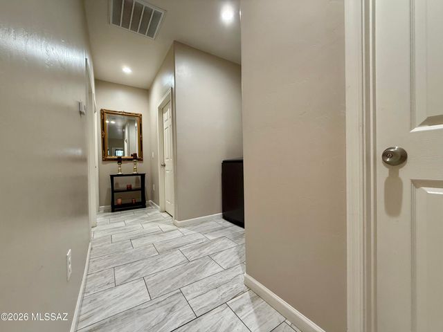 6245 S Dunton Avenue, Tucson, AZ 85706