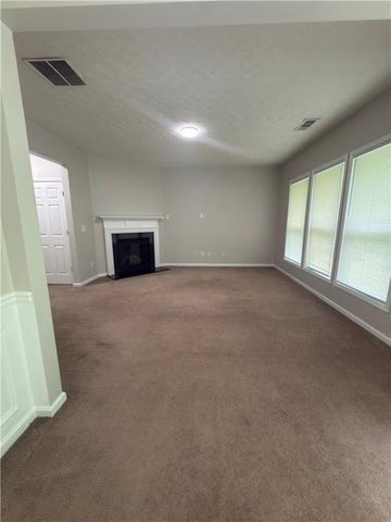 6106 Allpoint Way, Fairburn, GA 30213