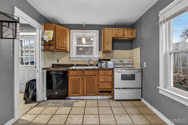 308 N 7th Street, De Soto, MO 63020