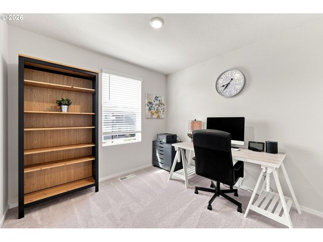 2932 N 3RD Way, Ridgefield, WA 98642