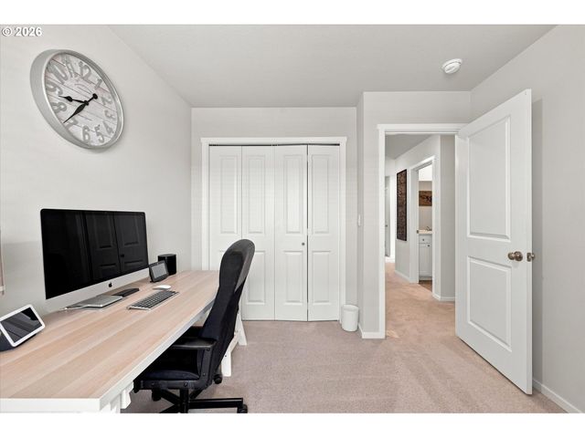 2932 N 3RD Way, Ridgefield, WA 98642