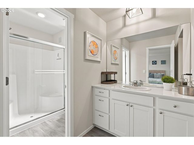 2932 N 3RD Way, Ridgefield, WA 98642