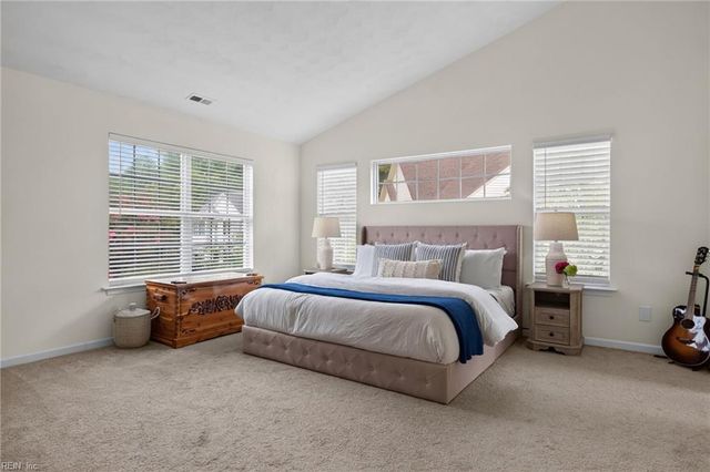 909 Wheatfield WAY, Chesapeake, VA 23320