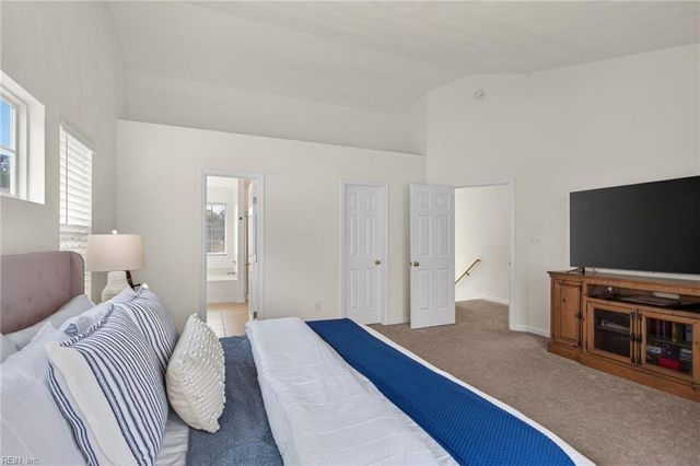 909 Wheatfield WAY, Chesapeake, VA 23320