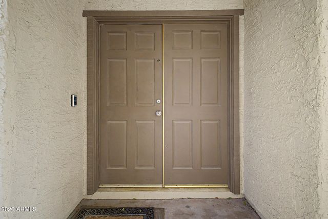5821 W ACOMA Drive, Glendale, AZ 85306