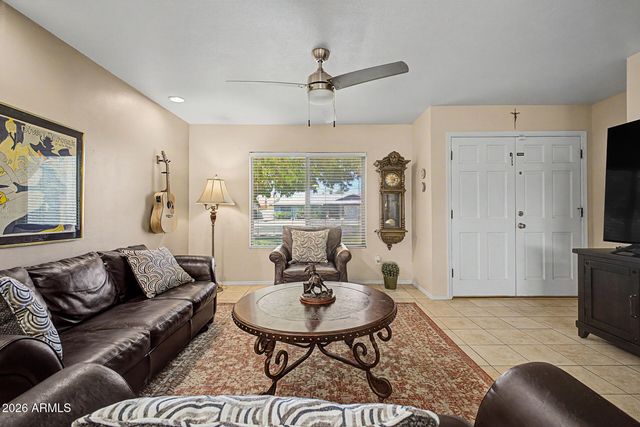 5821 W ACOMA Drive, Glendale, AZ 85306