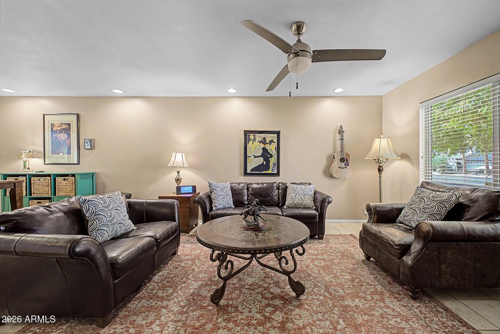 5821 W ACOMA Drive, Glendale, AZ 85306 — photo 2