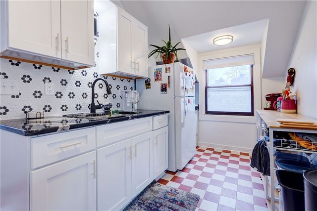 727 University Avenue, Rochester, NY 14607