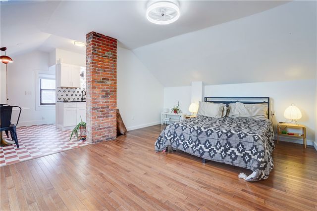 727 University Avenue, Rochester, NY 14607