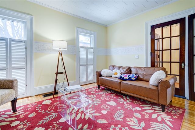 727 University Avenue, Rochester, NY 14607