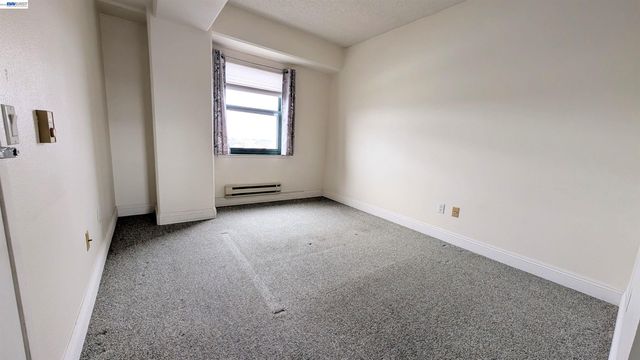989 Webster St 645, Oakland, CA 94607
