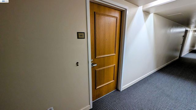 989 Webster St 645, Oakland, CA 94607