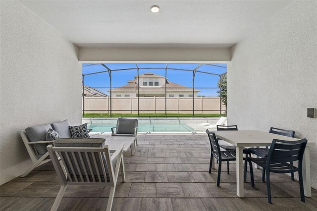15037 LAKE BESSIE LOOP, Winter Garden, FL 34787