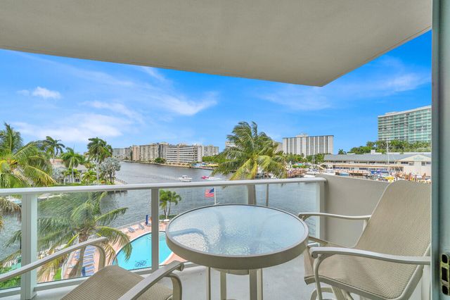 140 NE 28th Avenue 502, Pompano Beach, FL 33062