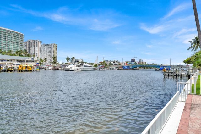 140 NE 28th Avenue 502, Pompano Beach, FL 33062