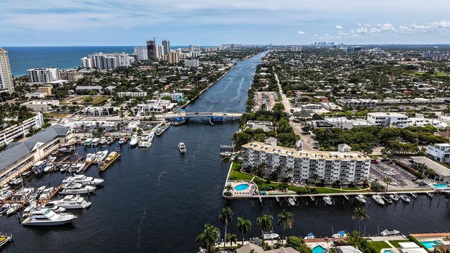 140 NE 28th Avenue 502, Pompano Beach, FL 33062