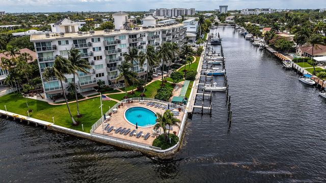 140 NE 28th Avenue 502, Pompano Beach, FL 33062