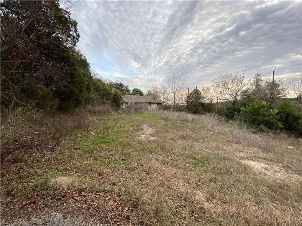 4704 Bee Cave RD, West Lake Hills, TX 78746