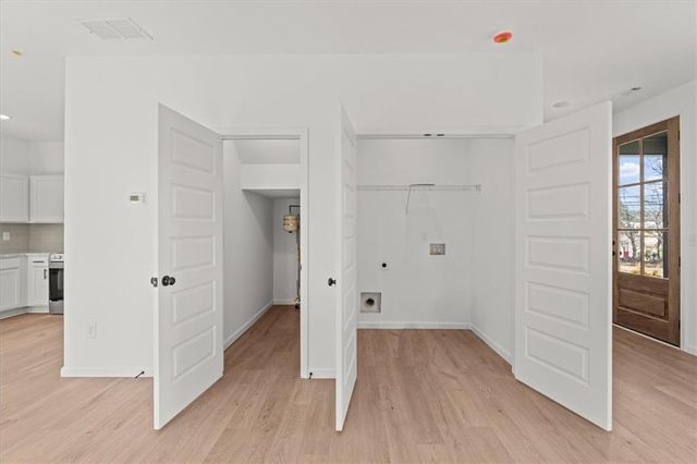 103 Carroll Circle, Carrollton, GA 30117