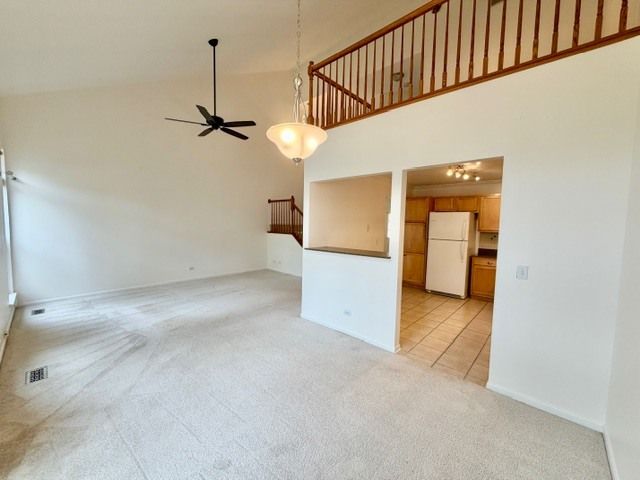 627 Cobblestone Court, Elgin, IL 60120