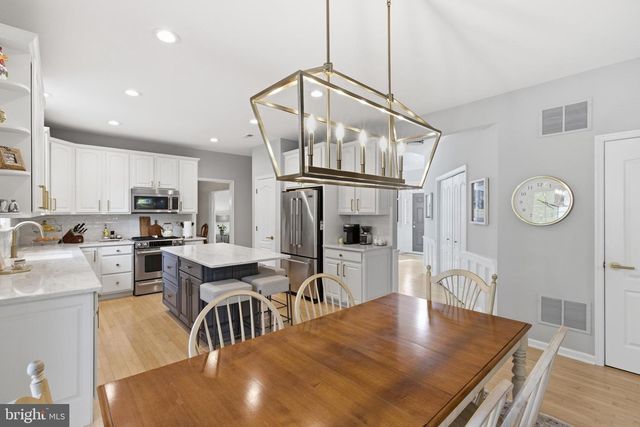 7 WITMER WAY, Robbinsville, NJ 08691