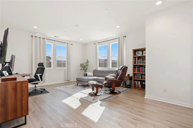 2983 E Halton Paseo, Ontario, CA 91761