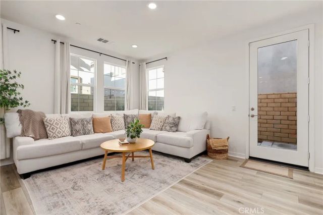 2983 E Halton Paseo, Ontario, CA 91761