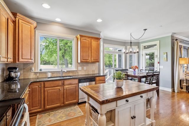 5028 Burke Trl, Nolensville, TN 37135