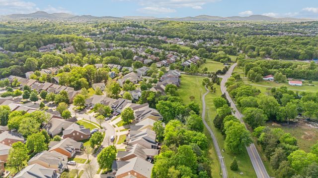 5028 Burke Trl, Nolensville, TN 37135