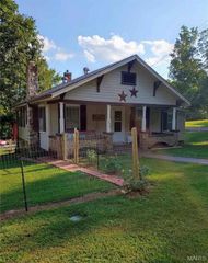 530 W Wayne Street, Ironton, MO 63650