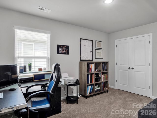 7203 Stoney Wood Lane, Charlotte, NC 28215