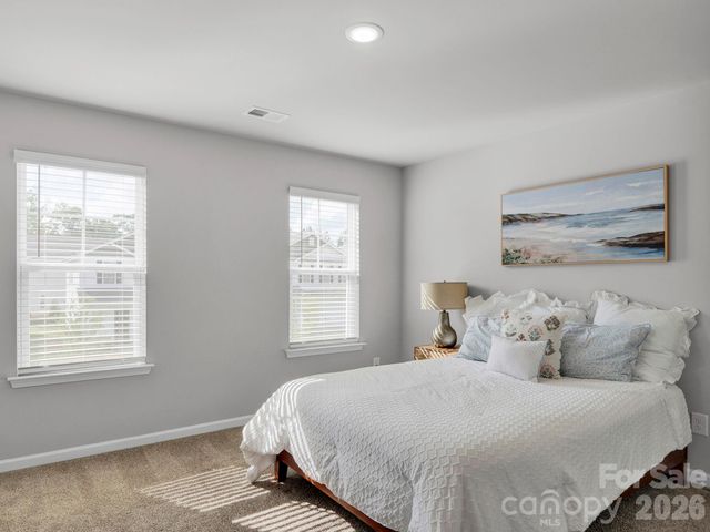 7203 Stoney Wood Lane, Charlotte, NC 28215