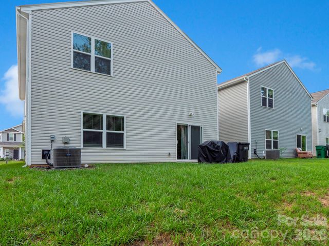 7203 Stoney Wood Lane, Charlotte, NC 28215