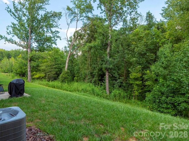 7203 Stoney Wood Lane, Charlotte, NC 28215