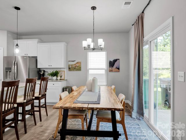 7203 Stoney Wood Lane, Charlotte, NC 28215
