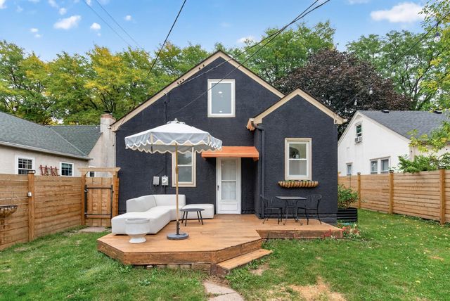 3042 Arthur Street NE, Minneapolis, MN 55418