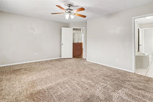 6728 N Tall Oaks Drive, Oklahoma City, OK 73127
