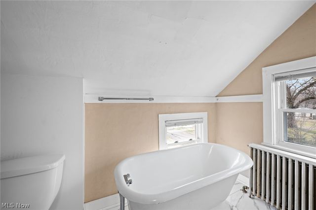 49 Monroe Street, Berea, OH 44017