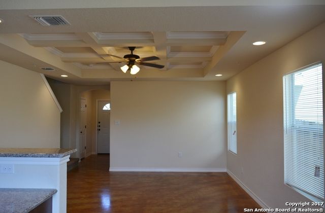 16711 Jupiter Hvn Unit 4, Selma, TX 78154