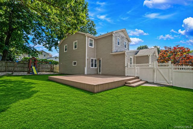 15 Jamar Lane, Lake Ronkonkoma, NY 11779