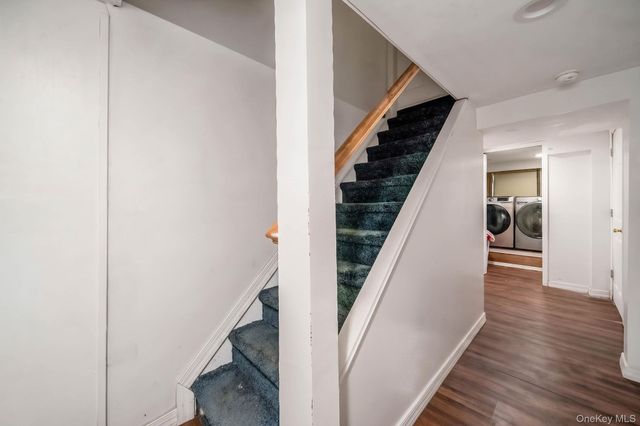 15 Jamar Lane, Lake Ronkonkoma, NY 11779